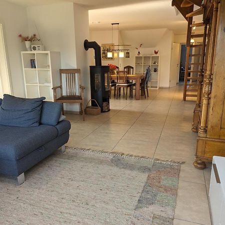 Landleben Eichenhof Aparthotel Himbergen ภายนอก รูปภาพ